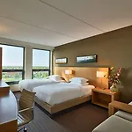 Hyatt Place Amsterdam Airport Hotel 4*