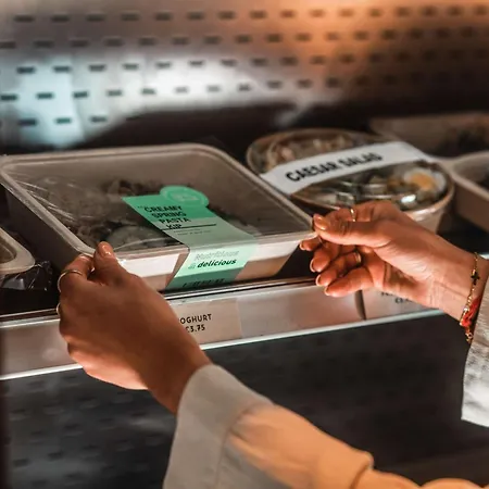 Hyatt Place Amsterdam Airport Otel 4*
